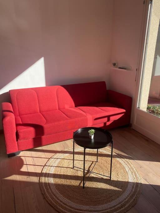 ペリグーStudio Moderne Et Cosy Avec Balcon Et Parkingアパートメント エクステリア 写真
